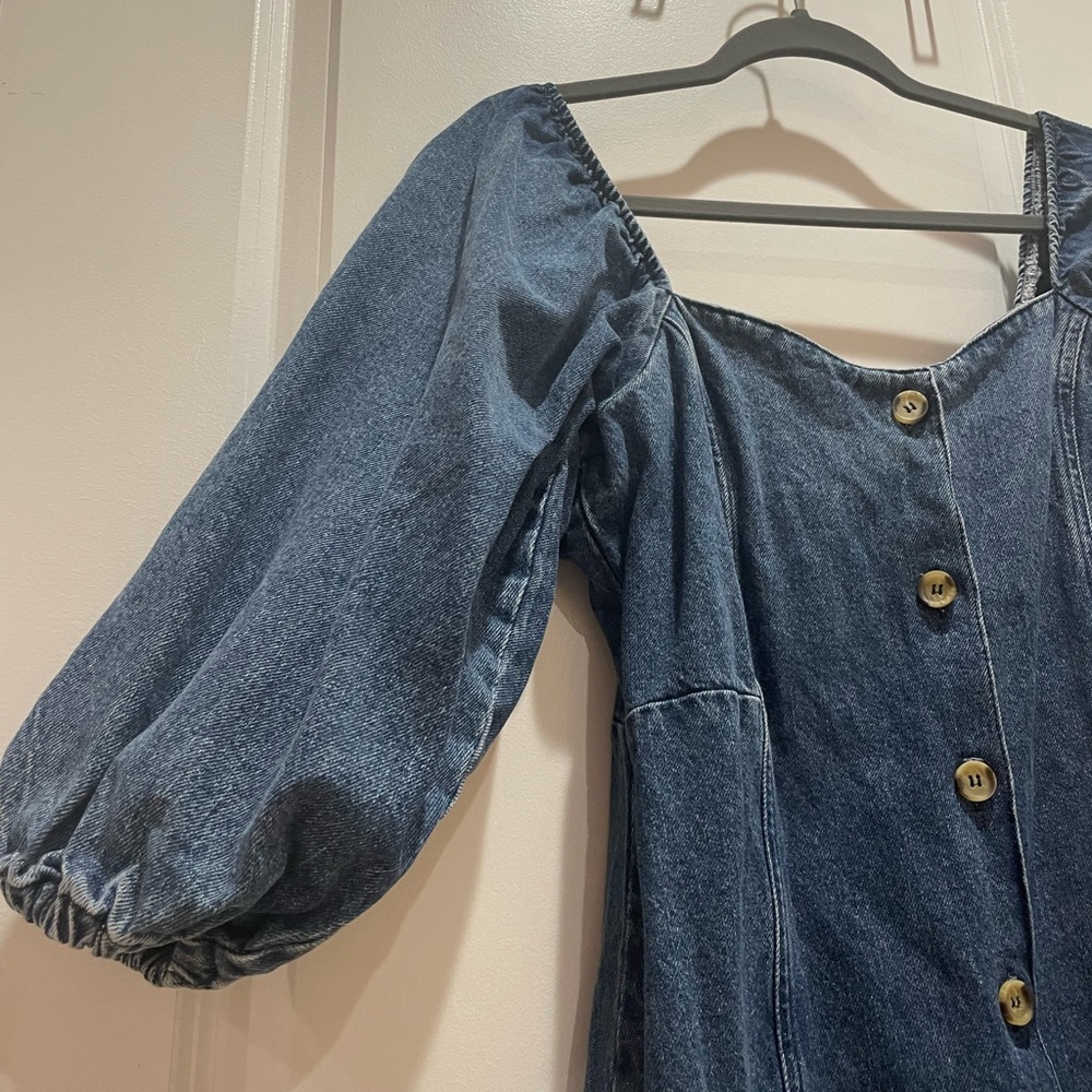Puff sleeve denim dress